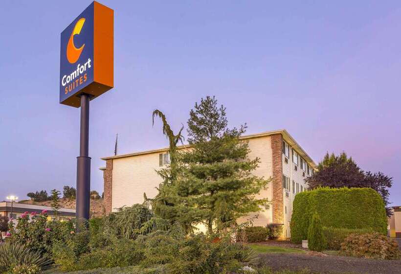 Отель Comfort Suites Yakima