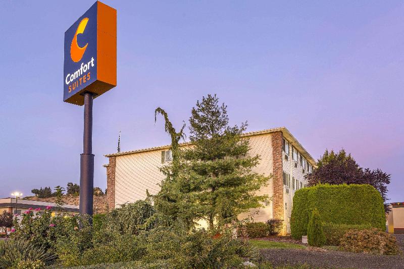 Отель Comfort Suites Yakima