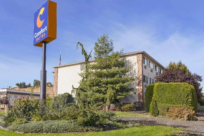 Отель Comfort Suites Yakima