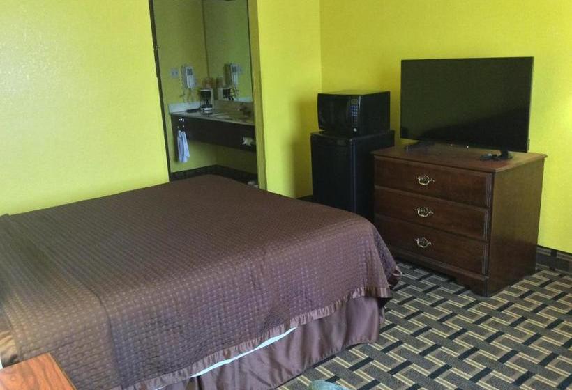 هتل Country Hearth Inn & Suites Bowling Green