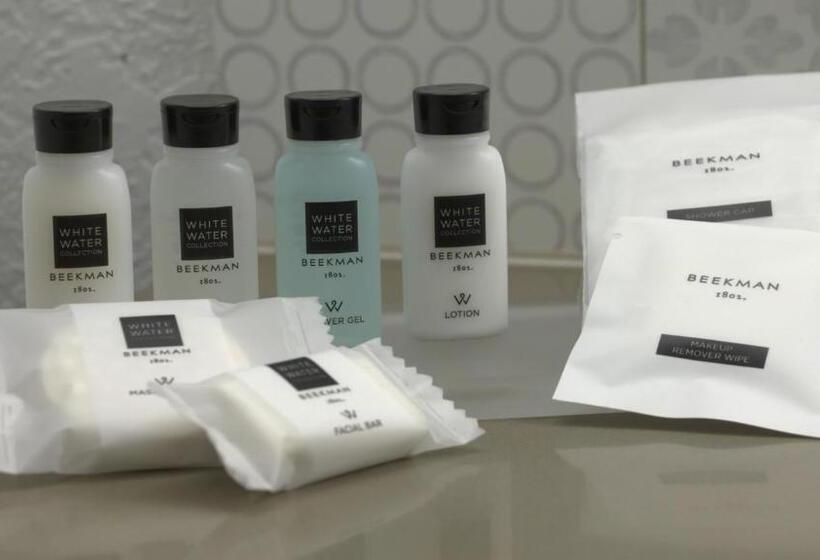 هتل Country Inn & Suites By Radisson, Davenport, Ia