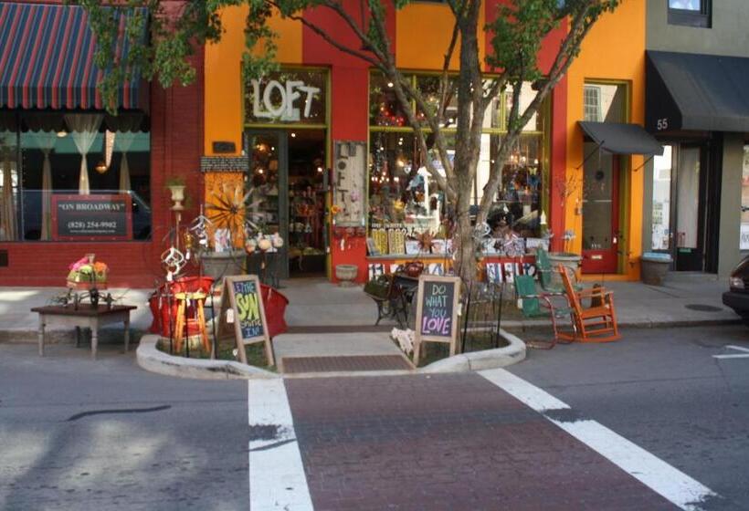 هتل Country Inn & Suites By Radisson, Asheville At Asheville Outlet Mall, Nc