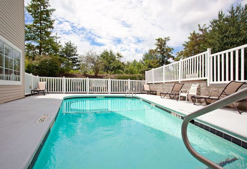 هتل Country Inn & Suites By Radisson, Asheville At Asheville Outlet Mall, Nc