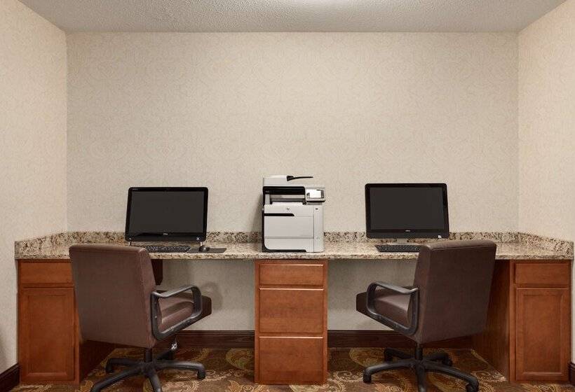 فندق Country Inn & Suites By Radisson, Coon Rapids, Mn