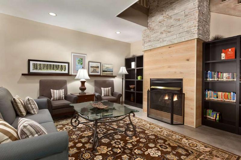 호텔 Country Inn & Suites By Radisson, Dalton, Ga