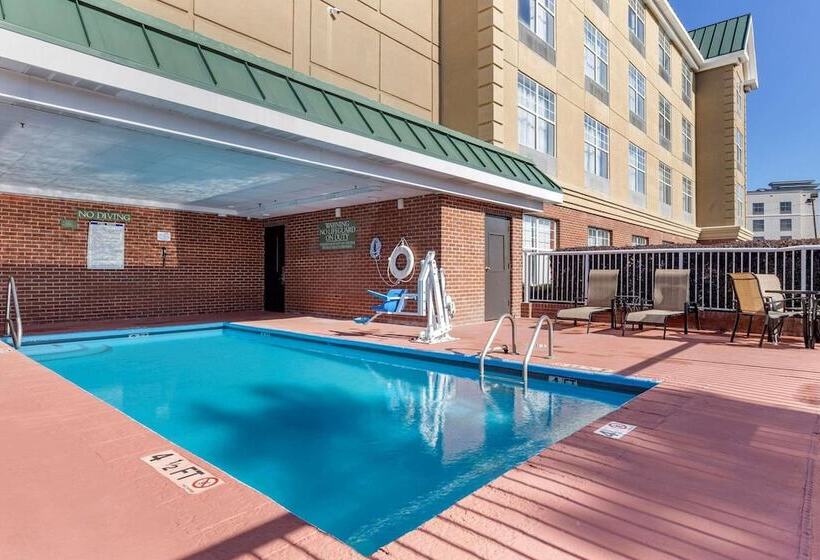هتل Country Inn & Suites By Radisson, Lumberton, Nc