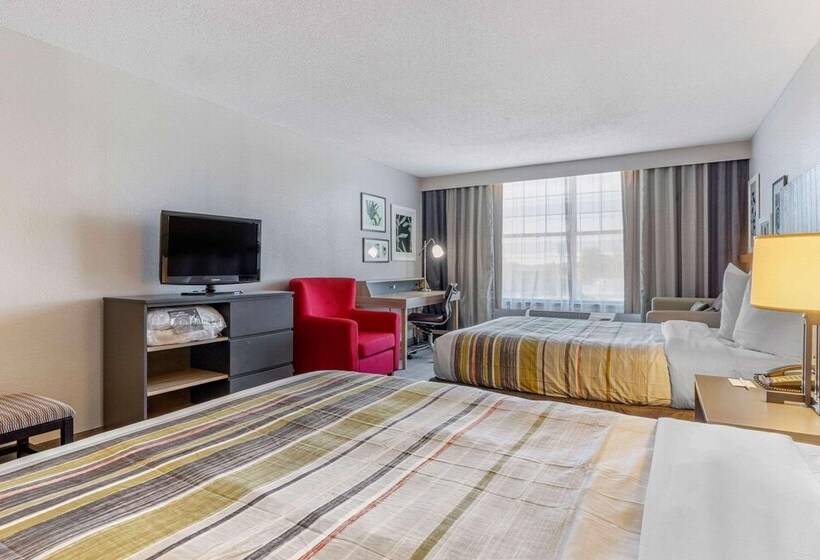هتل Country Inn & Suites By Radisson, Lumberton, Nc