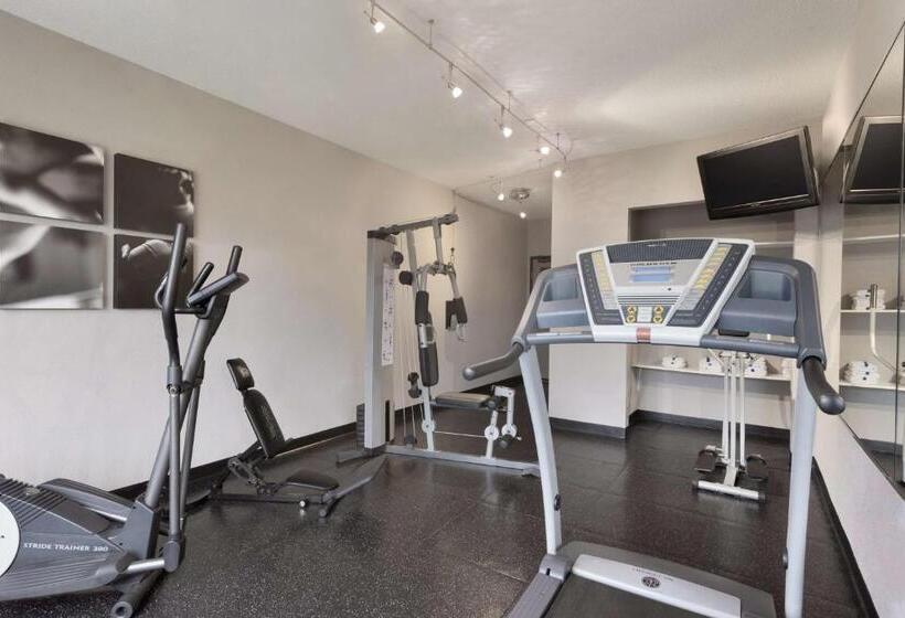 هتل Country Inn & Suites By Radisson, Minneapolis Shakopee