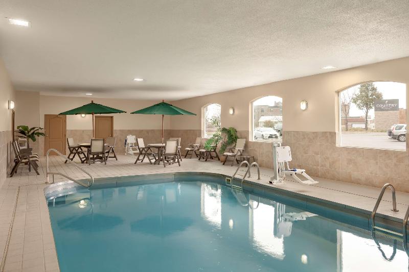 هتل Country Inn & Suites By Radisson, Sioux Falls, Sd