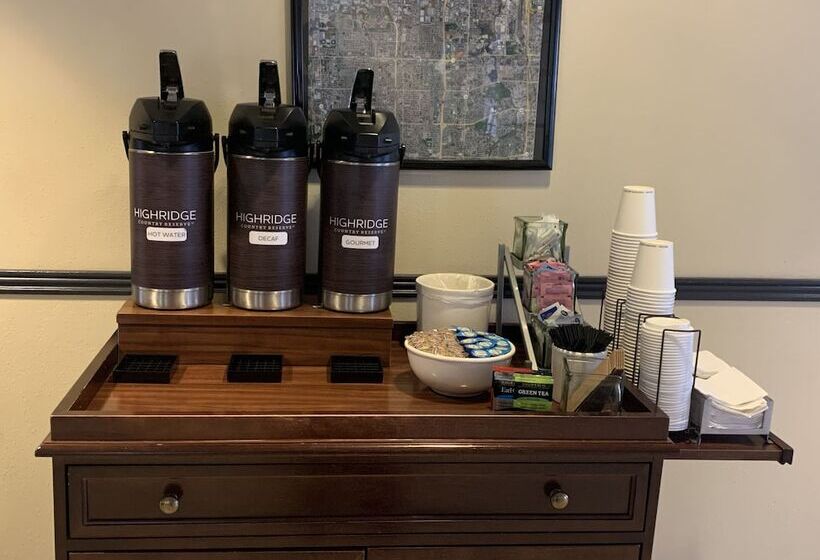 هتل Country Inn & Suites By Radisson West Valley City Ut