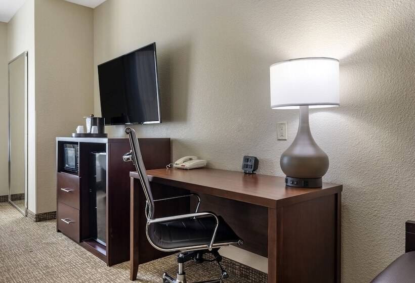 هتل Country Inn & Suites By Radisson West Valley City Ut