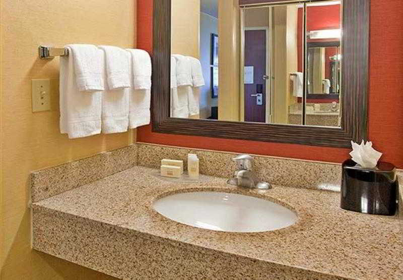 Отель Courtyard Houston Sugar Land/stafford