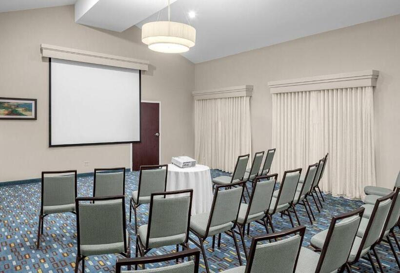 هتل Courtyard By Marriott Wilmington/wrightsville Beach