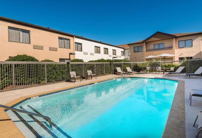 Hotel Courtyard By Marriott Wilmington/wrightsville Beach