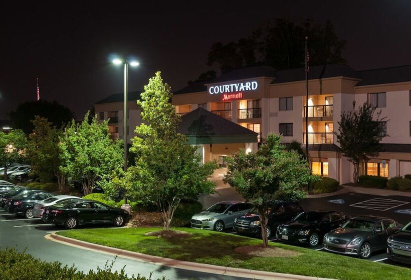 ホテル Courtyard By Marriott Charlotte Lake Norman