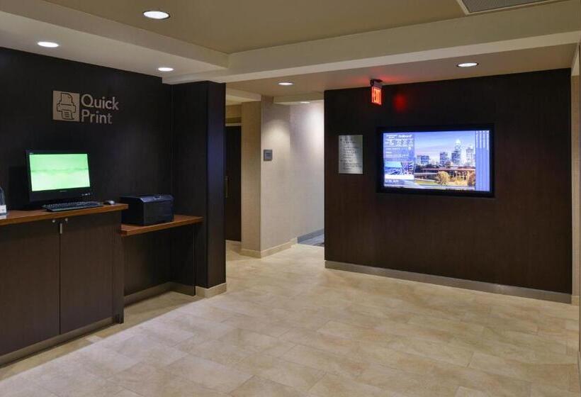 ホテル Courtyard By Marriott Charlotte Matthews