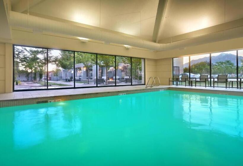 Отель Courtyard By Marriott Salt Lake City Sandy