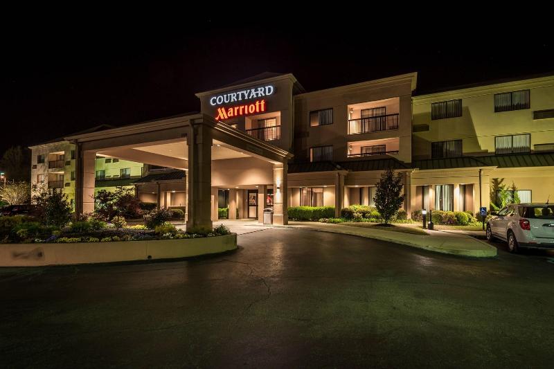 هتل Courtyard Tupelo