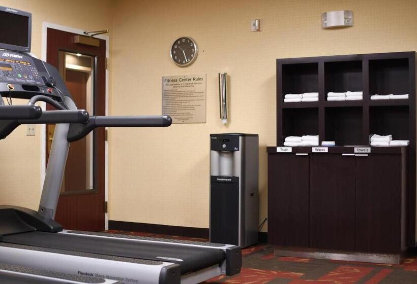 Отель Courtyard By Marriott Vacaville