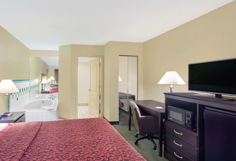 هتل Days Inn & Suites By Wyndham Columbia Airport