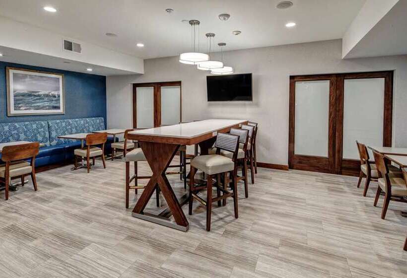 ホテル Hampton By Hilton Encinitas Cardiff Beach Area