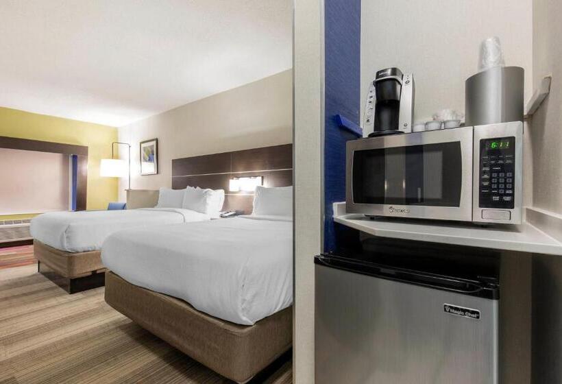 Отель Holiday Inn Express And Suites Chicago West   St Charles, An Ihg