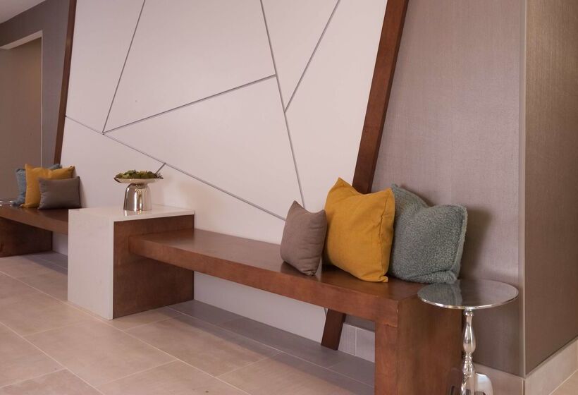 هتل Home2 Suites By Hilton Atlanta Perimeter Center