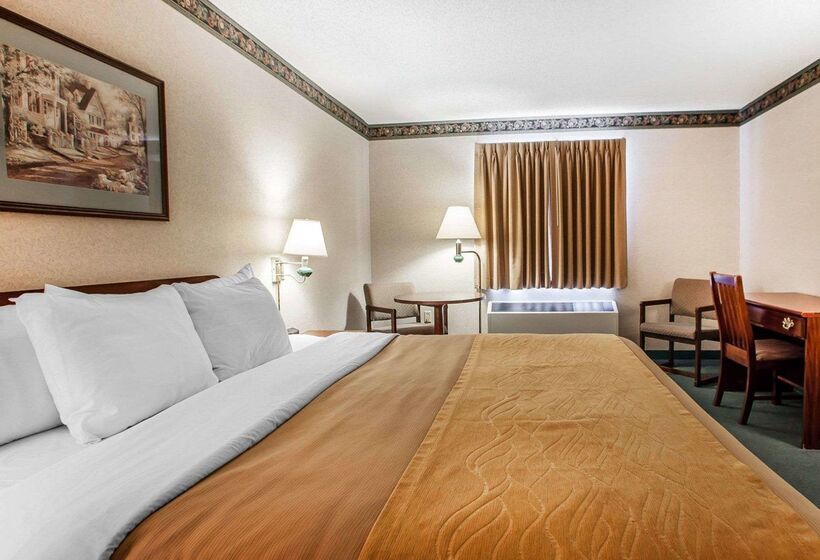 هتل Quality Inn Midway