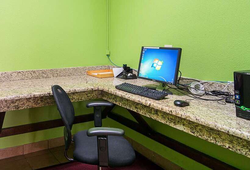 酒店 Quality Inn & Suites Near I 80 And I 294