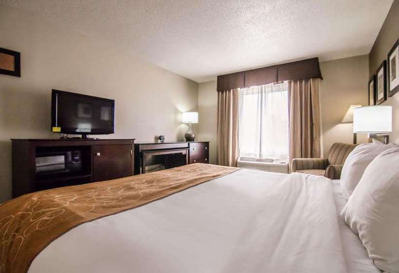 Отель Quality Suites St. Joseph