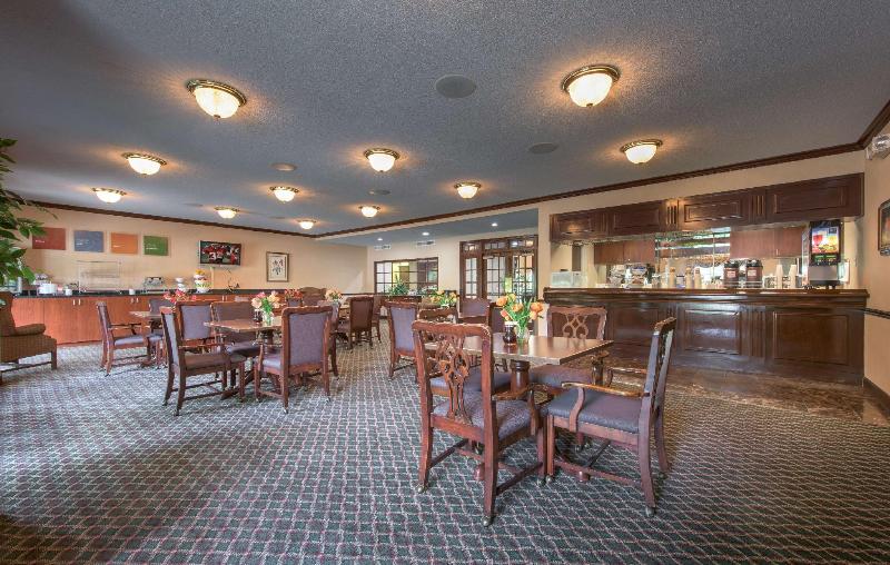 Отель Red Roof Inn & Suites Albany, Ga