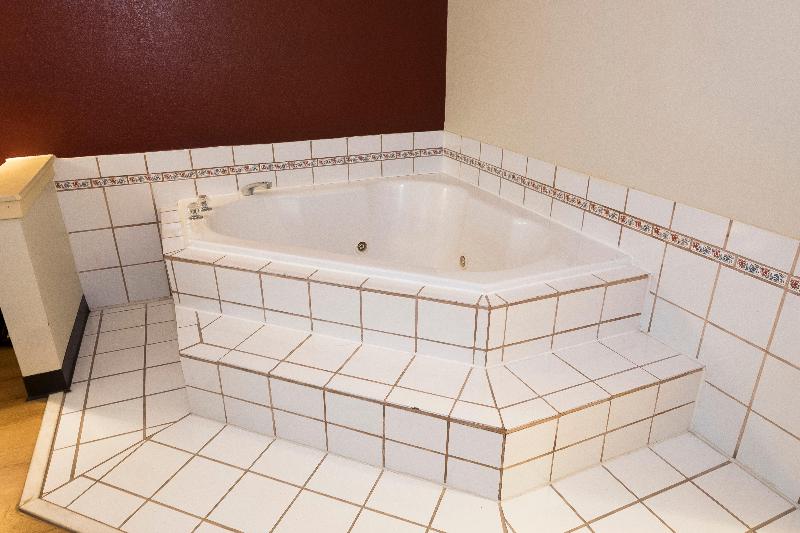 בית מלון כפרי Red Roof Inn & Suites Stafford, Va