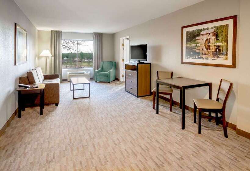 Hotel Riverview Inn & Suites, Ascend  Collection