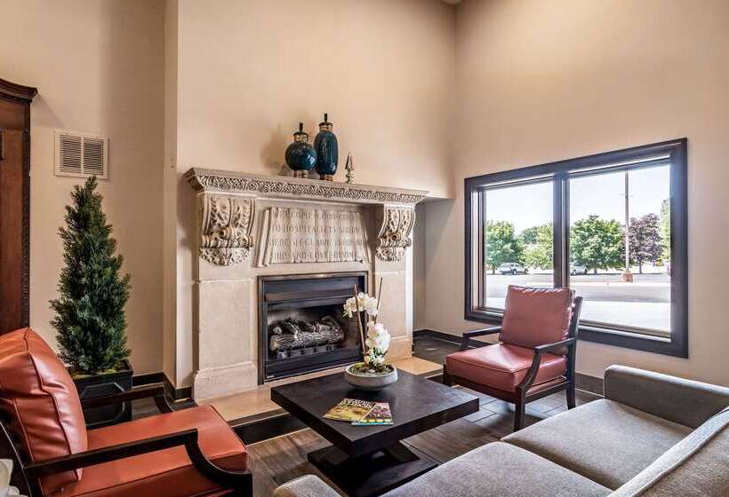 Riverview Inn & Suites, Ascend Hotel Collection