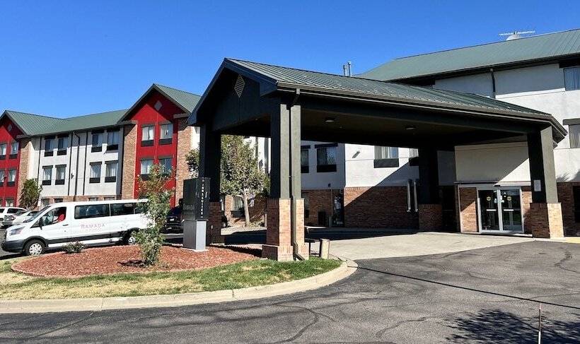 Hotel Sylo  Denver Airport, A Ramada By Wyndham