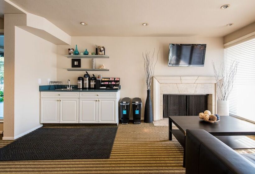 مُتل Coral Reef Inn & Condo Suites