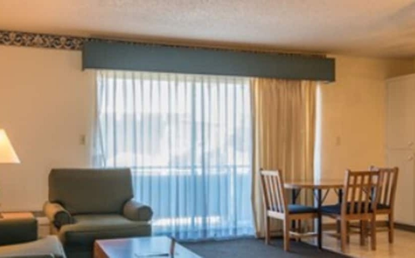 مُتل Coral Reef Inn & Condo Suites