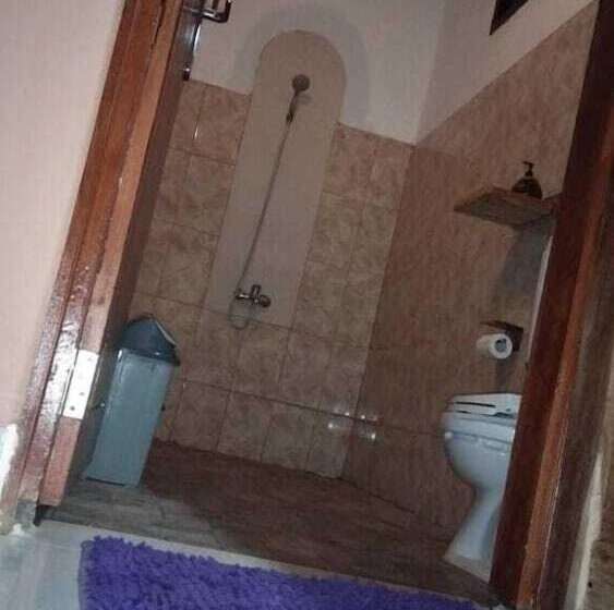 پانسیون The Hamlet Guest House