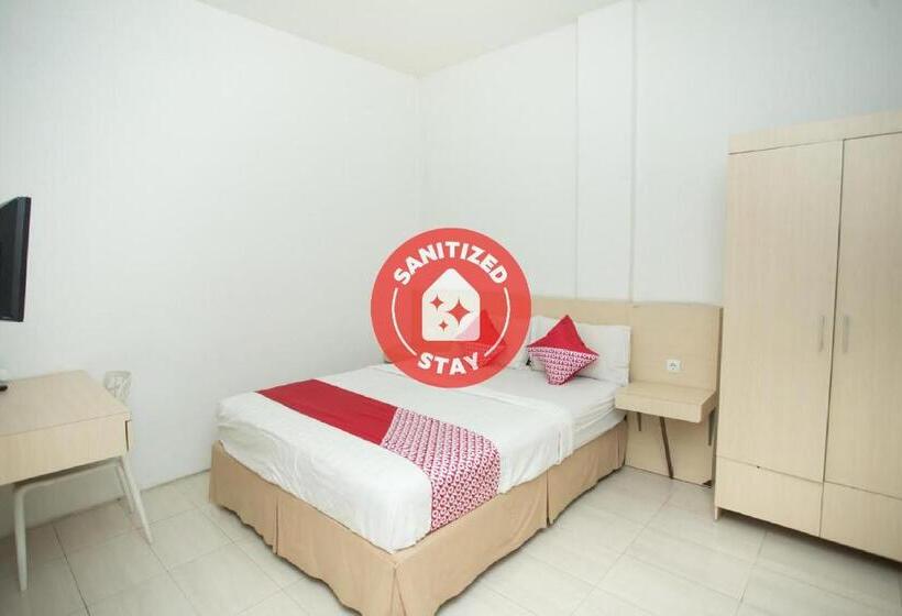 هتل Oyo 850 Lapan Lapan