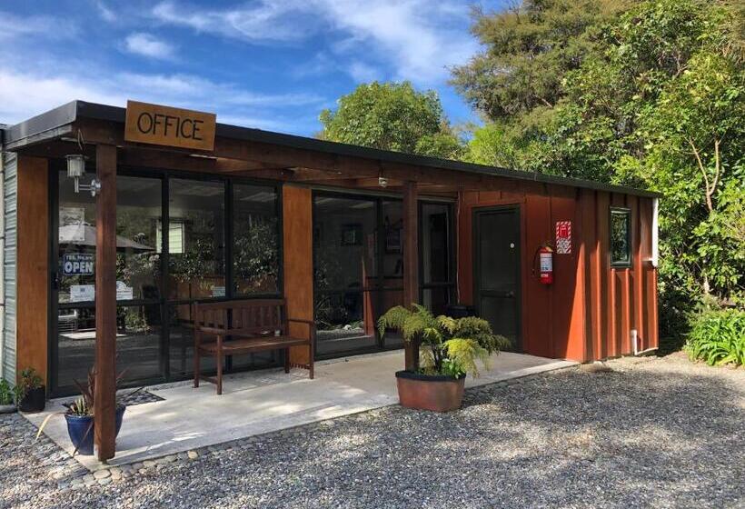 הוסטל Kanuka Ridge Lodge