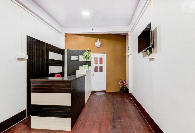 هتل Oyo 14090 Fine Stay Guest House