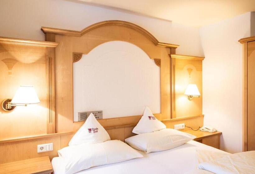 Aktiv  Und Wellnesshotel Traube  Post