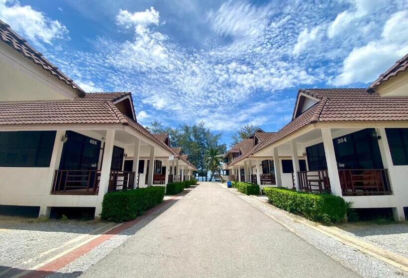 פנסיון หาดทรายขาวรีสอร์ท