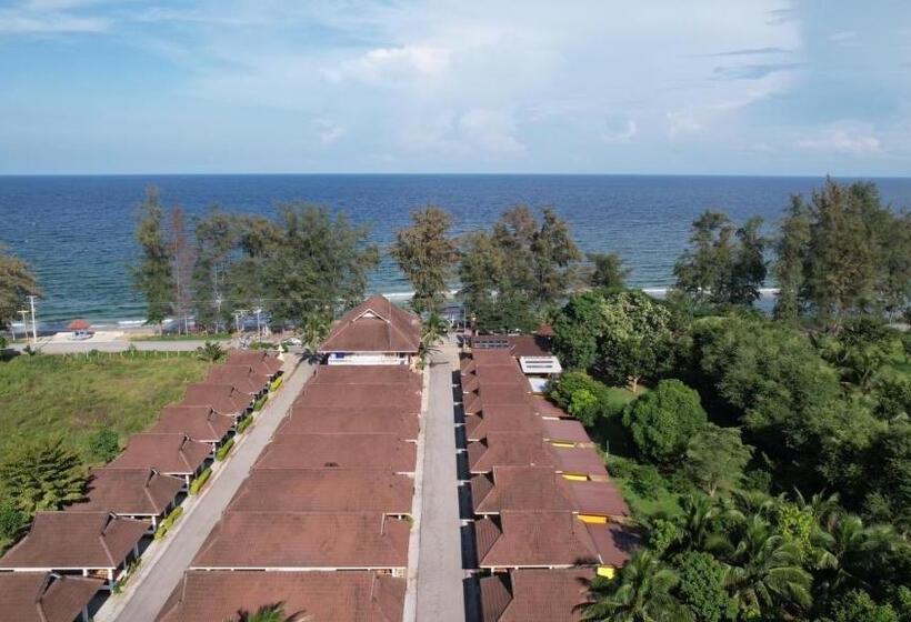 פנסיון หาดทรายขาวรีสอร์ท