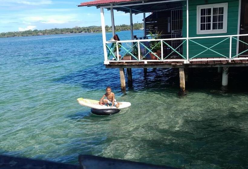 فندق صغير Hostal On The Sea