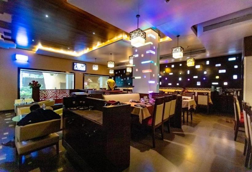 호텔 Express Inn