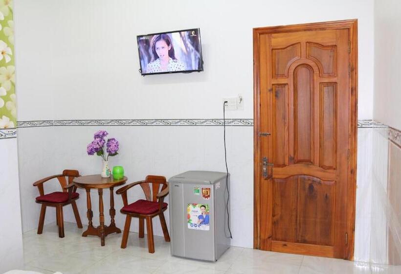پانسیون Ngoc May Guesthouse