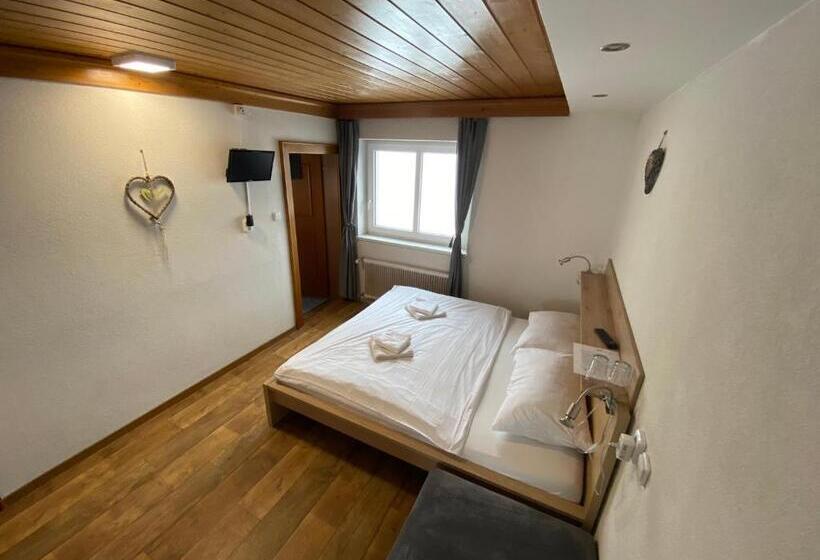 Pension Tyrol