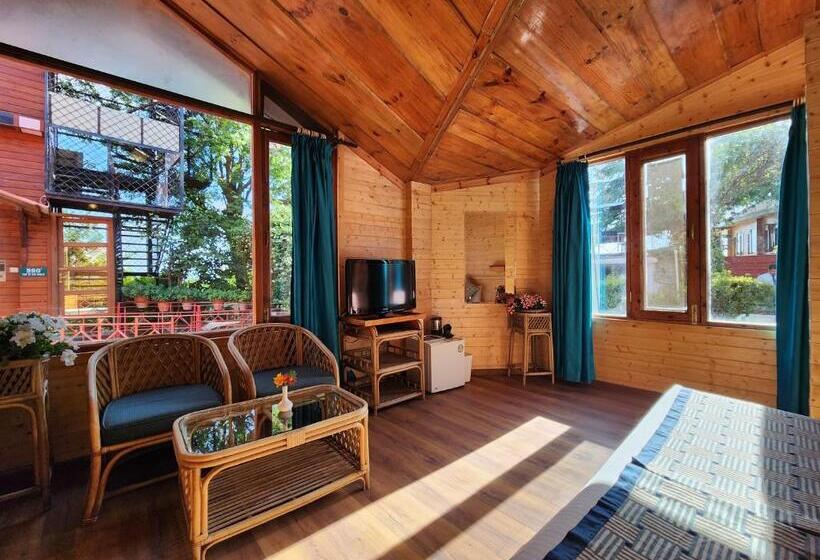 منتجع The Chalets Naldehra