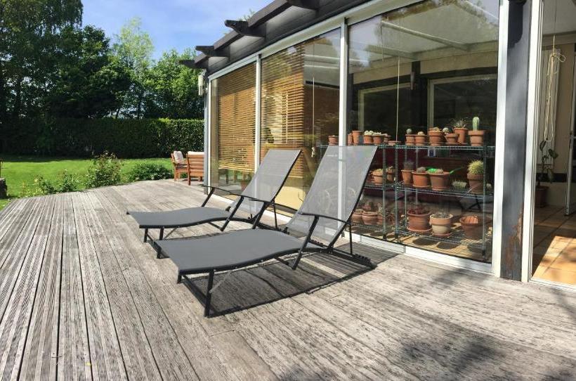 ベッドアンドブレックファースト Chambre D Hotes Le Phenix